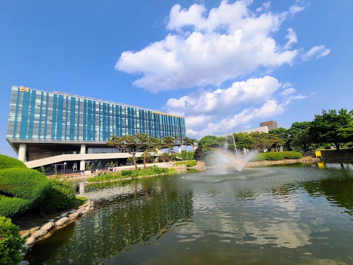 Korea Advanced Institute of Science & Technology (KAIST), Daejeon representative photo