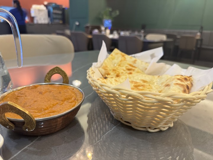 Naan Curry Indian Restaurant representative photo