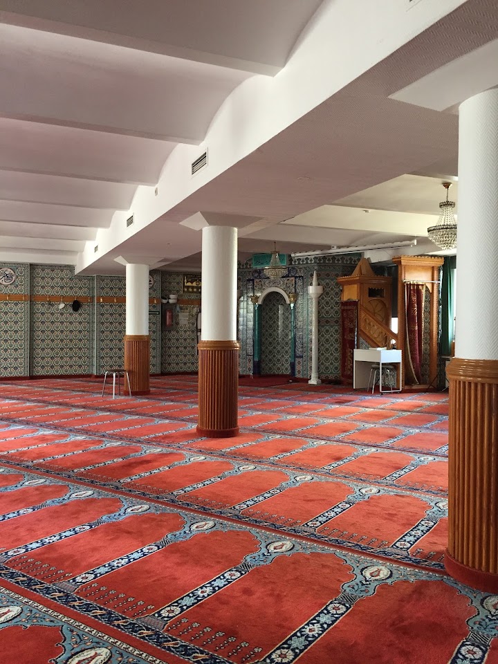 Gazi Osman Pasa Mosque e.V. representative photo