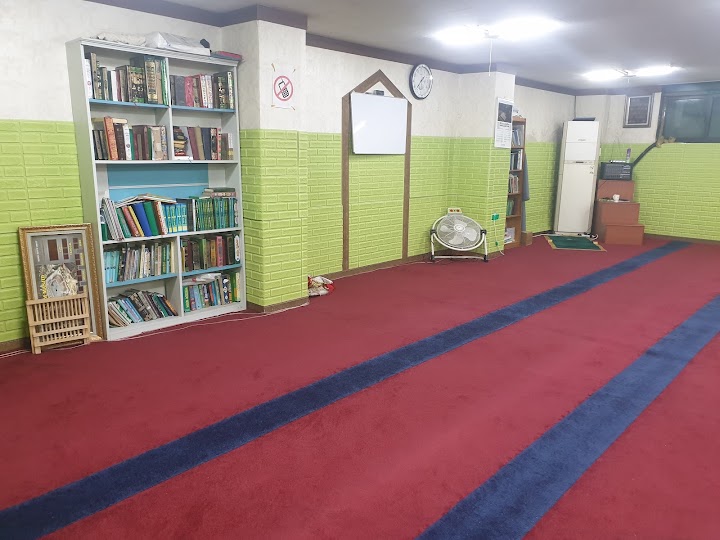Mosque of Baran-ri representative photo