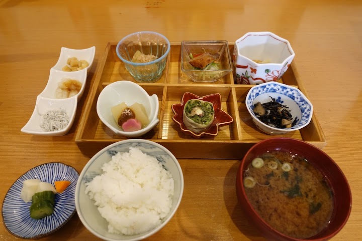 鎌倉和惣菜 近藤のメイン写真