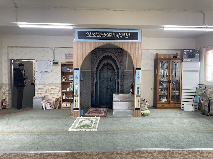 Baitul Nur Masjid and Islamic Dawah Center representative photo