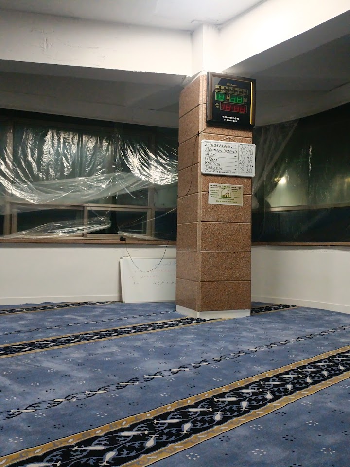 Masjid Mosque on 6th floor representative photo